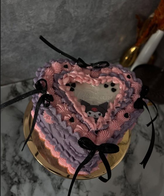 Sweet Kuromi Cake
